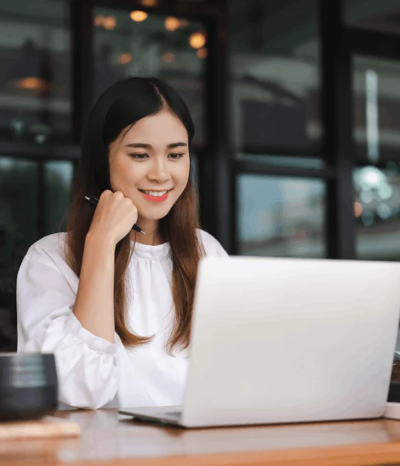 Client in Saskatoon benefiting from affordable translation services, ensuring accurate and culturally appropriate content.