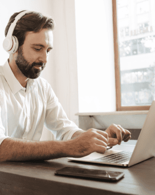 Bengali transcriptionist providing fast, accurate, and professional transcription services for clients worldwide.