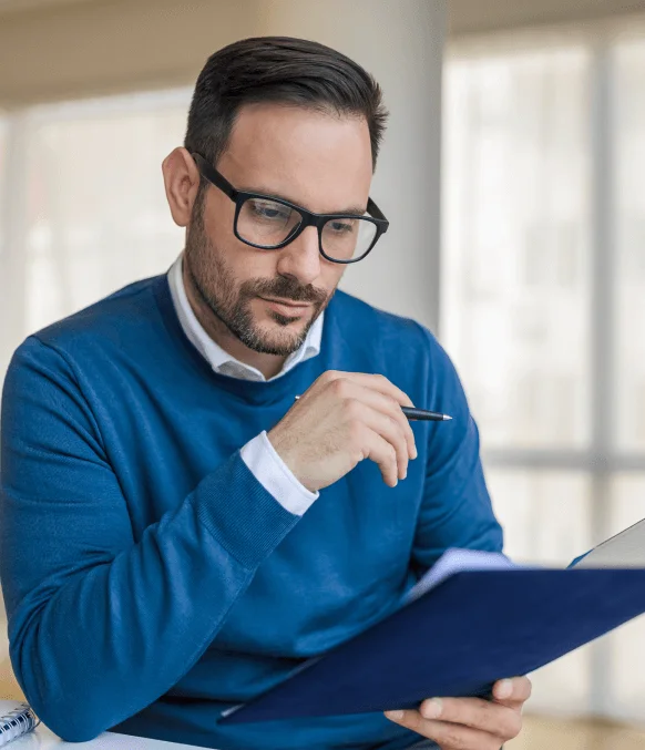 Customer benefits from certified 24-hour translation services for urgent documents, ensuring precision. Customer benefits from certified 24-hour translation services for urgent documents, ensuring precision.