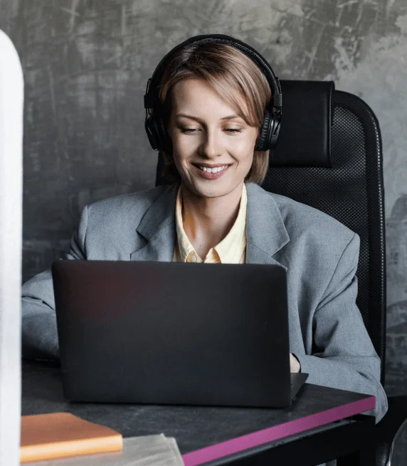 Expert Javanese transcriptionist ensuring secure file handling and confidentiality for certified transcription services.