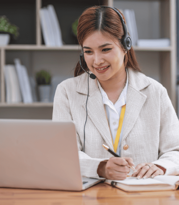 Certified transcriptionist preparing verified legal transcripts using transcription in Laredo for court ready accuracy.