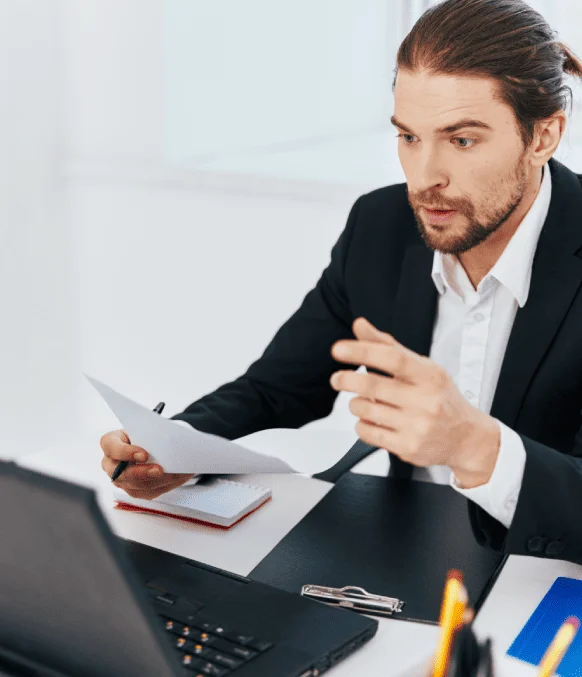 A translator providing certified translation services in Lucena for resume, police and PDF documents with precision.