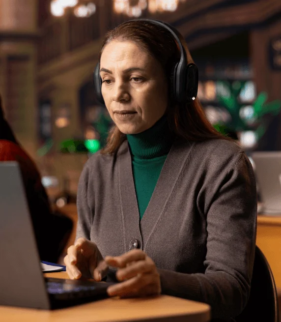 Customer using Closed Captioning services in Illinois to improve communication during corporate meetings and training.