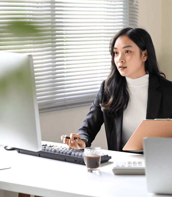 Translator delivering document translation services in Ramstein Miesenbach for certificates, reports and official papers.