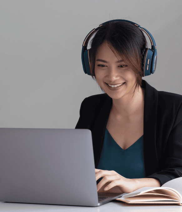 Language expert transcribing audio with precision so customers benefit from advanced transcription services in South Dakota.