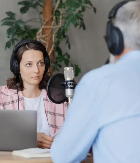 A private investigator formats Q and A interview transcripts with Investigative Transcription Services for quick review.