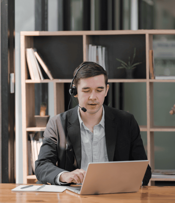 Transcriber providing professional audio transcription in Lincoln, offering fast and reliable services for businesses.