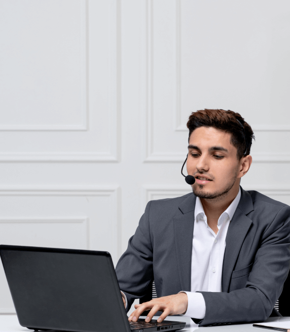 The professional in Gottingen provides voice-over services for commercials, videos, and presentations.