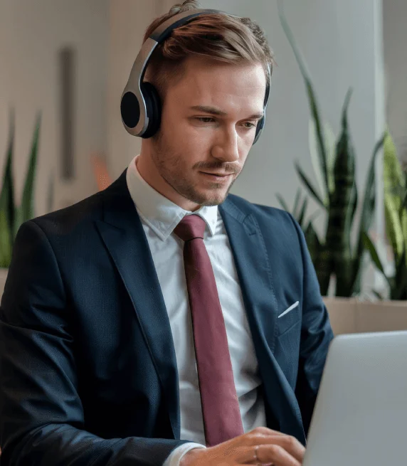 Expert in Vancouver providing Closed Captioning services to make their videos accessible, ensuring clear communication.